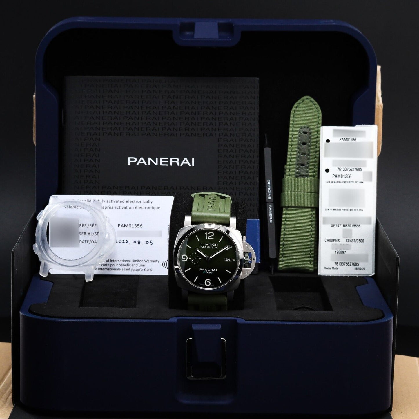 Panerai Luminor Marina 44mm Men's Green Watch Green Black Dial - PAM01356