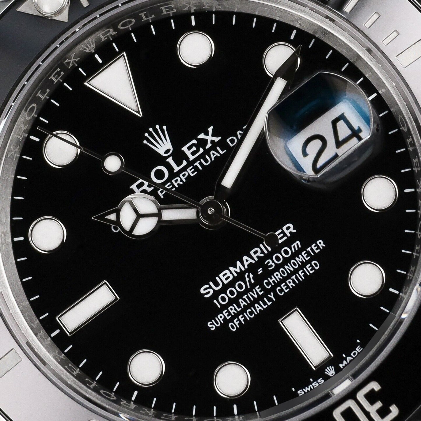 Rolex Submariner Silver Oyster Bracelet with Black Bezel-126610LN