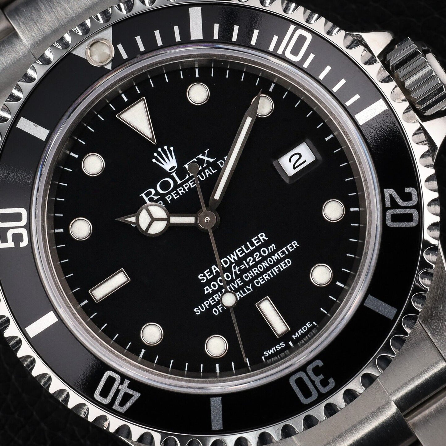 Rolex Sea-Dweller Silver Oyster Bracelet with Black Bezel-16600