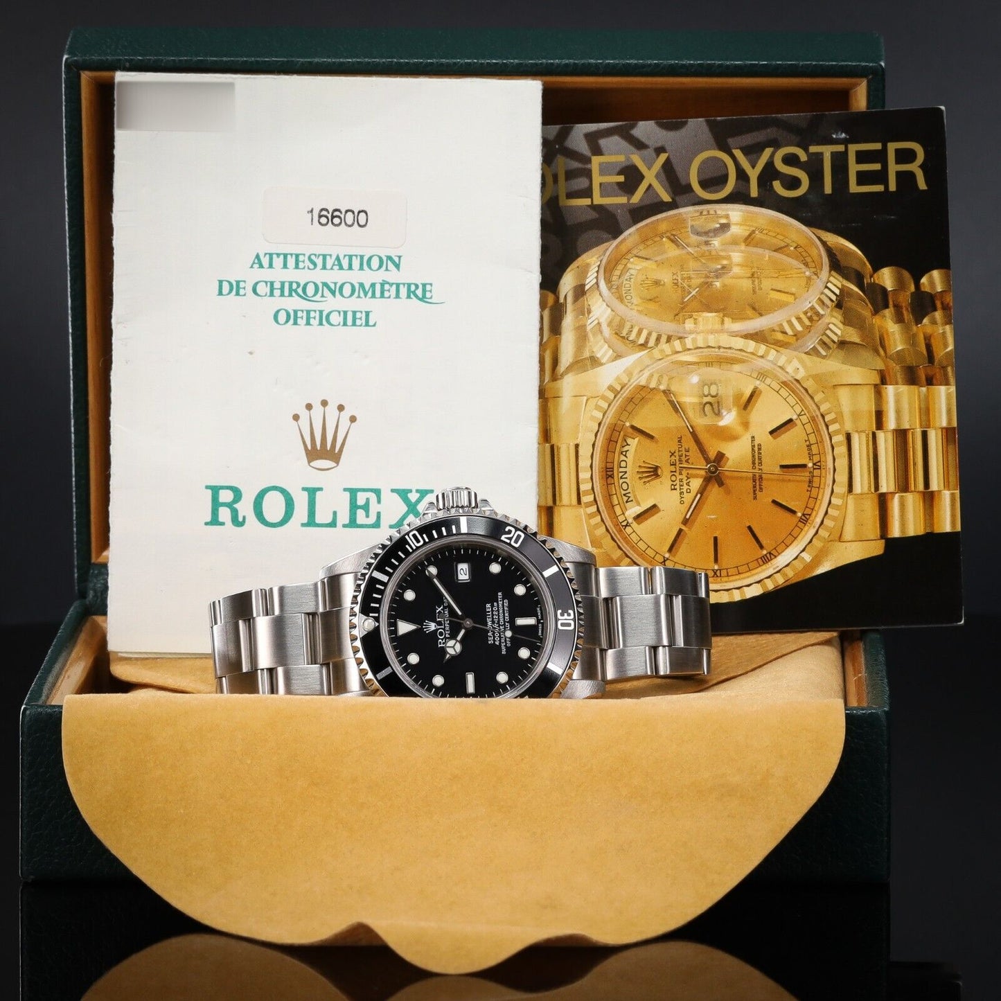 Rolex Sea-Dweller Silver Oyster Bracelet with Black Bezel-16600