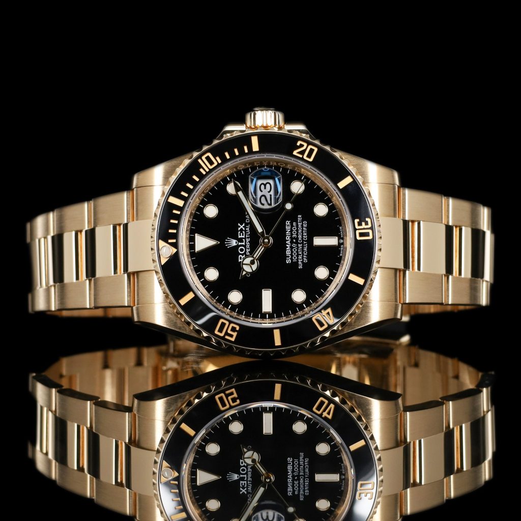 Rolex Submariner Date Yellow Gold Black Dial