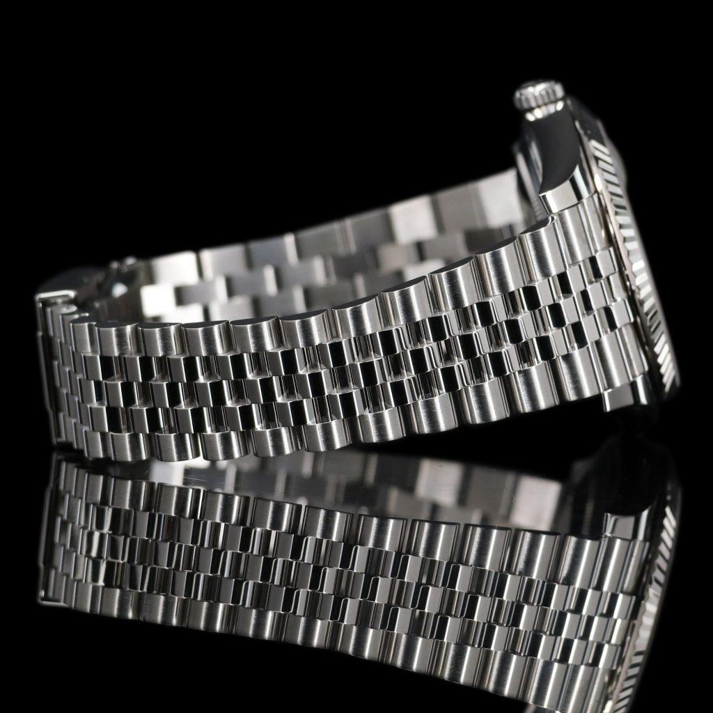 Rolex Datejust Fluted 41mm mint stick Dial