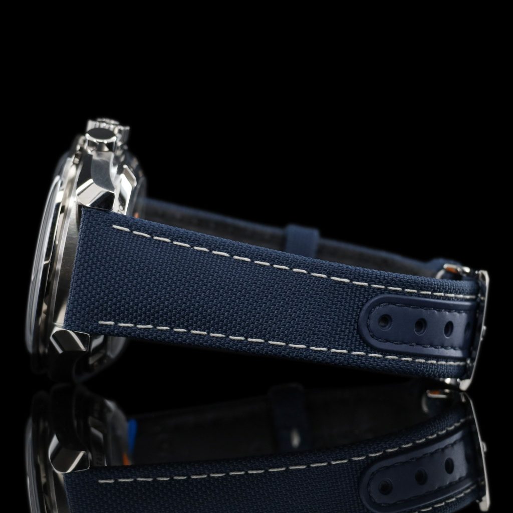 Omega Speedmaster Silver Snoopy