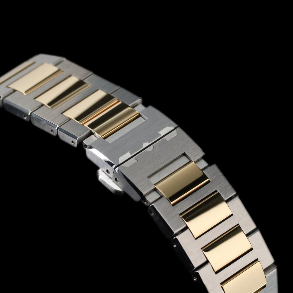 Girard-Perregaux Laureato