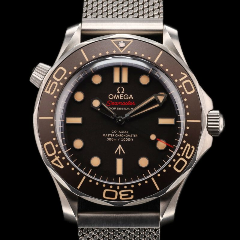 Omega Seamaster Diver 300M Master Co-Axial 42 James Bond No Time to Die / Bracelet