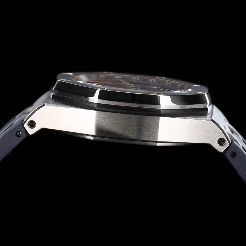 Audemars Piguet Royal Oak Offshore 26470 Stainless Steel / Blue / Rubber