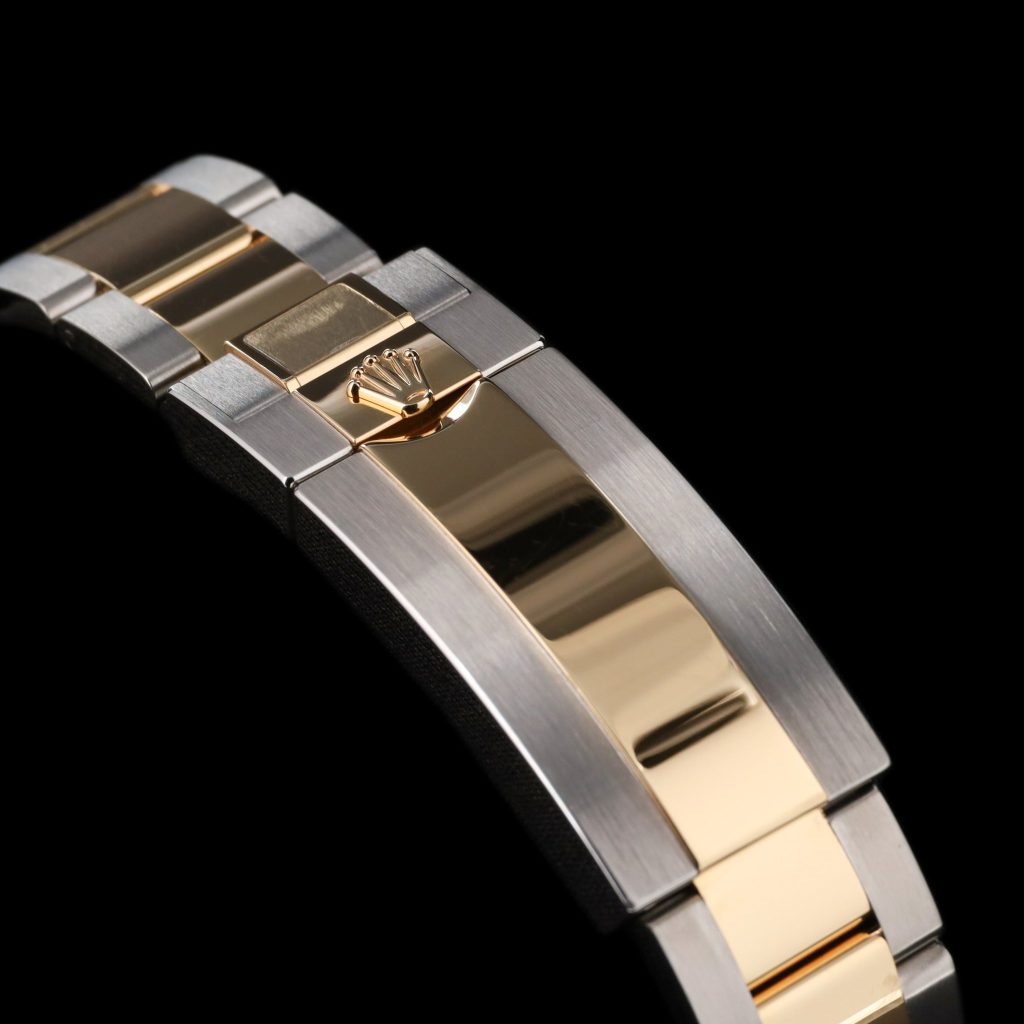 Rolex Submariner Date 41 Stainless Steel / Yellow Gold / Blue