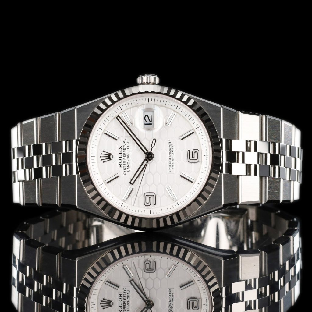 Rolex Land-Dweller Land-Dweller 36 Oystersteel – White Gold / White / Flat Jubilee