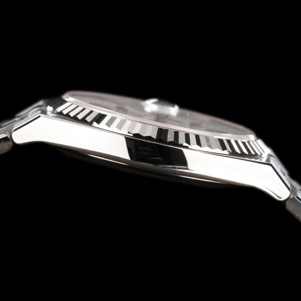 Rolex Land-Dweller Land-Dweller 36 Oystersteel – White Gold / White / Flat Jubilee