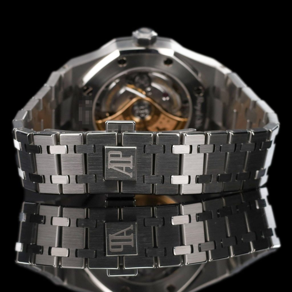 Audemars Piguet Royal Oak Self-winding White Dial NAKED