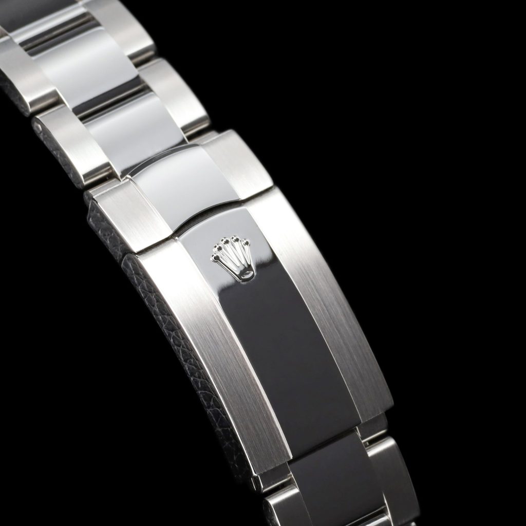 Rolex Sky-Dweller Sky-Dweller Stainless Steel / White Gold / Black
