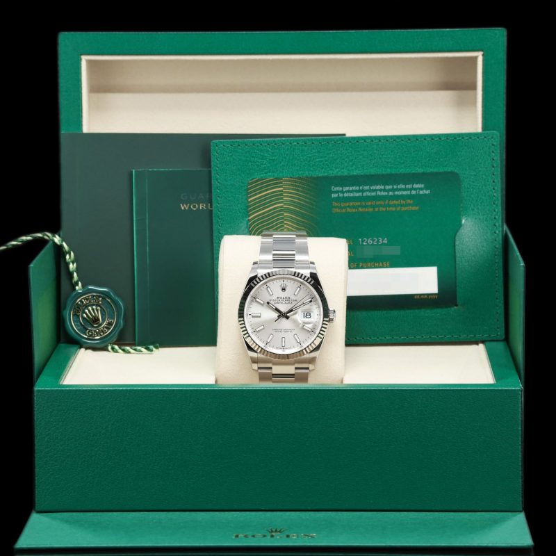 Rolex Datejust Stainless Steel / Fluted / Silver Roman-Diamonds / Oyster