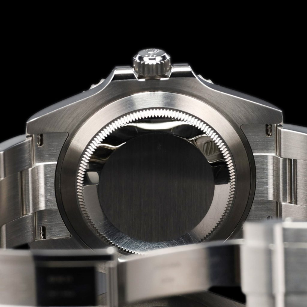 Rolex Submariner No-Date 41 / Stainless Steel / Black / Cerachrom