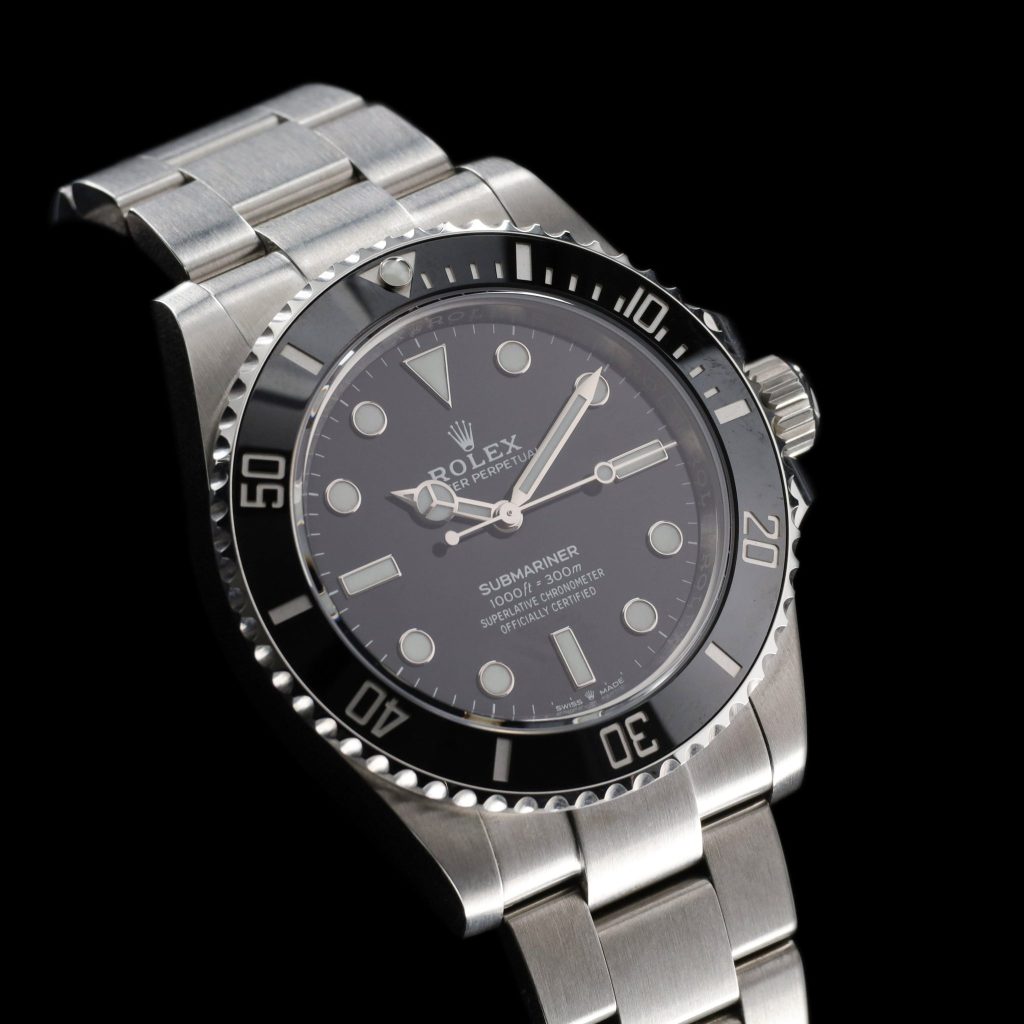 Rolex Submariner No-Date 41 / Stainless Steel / Black / Cerachrom