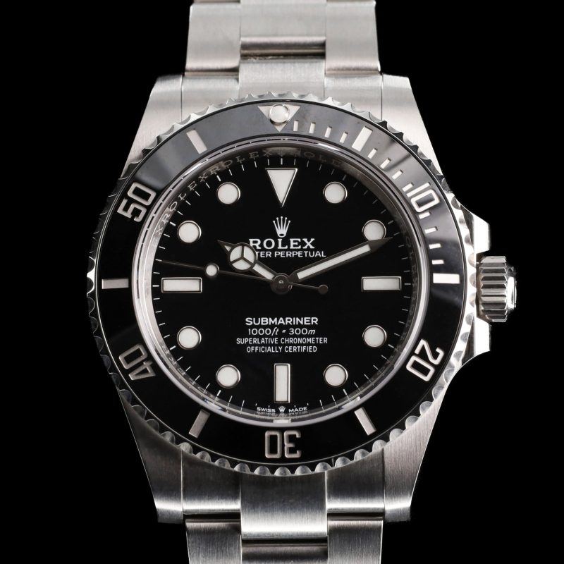 Rolex Submariner No-Date 41 / Stainless Steel / Black / Cerachrom