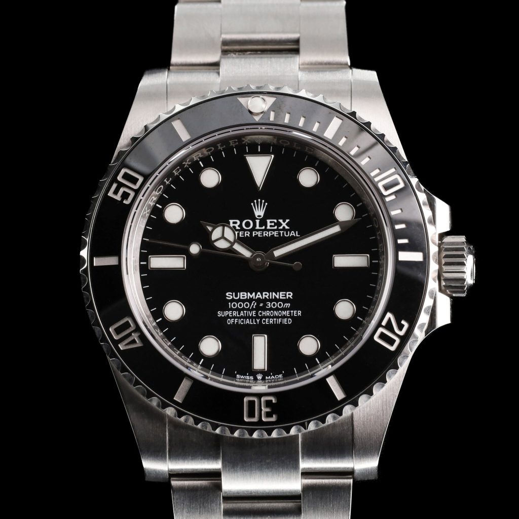 Rolex Submariner No-Date 41 / Stainless Steel / Black / Cerachrom