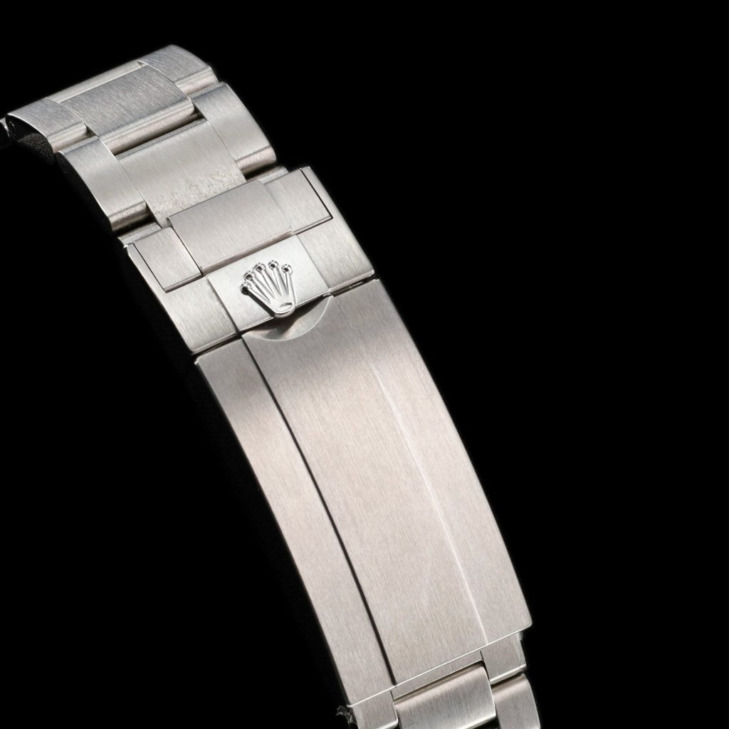 Rolex Submariner No-Date 41 / Stainless Steel / Black / Cerachrom