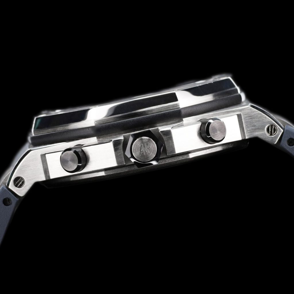 Audemars Piguet Royal Oak Offshore 42 Stainless Steel / Brown / Alligator