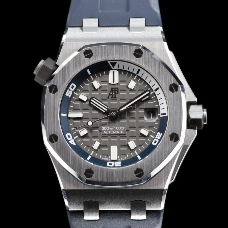 AP Royal Oak Offshore Diver Stainless Steel / Grey