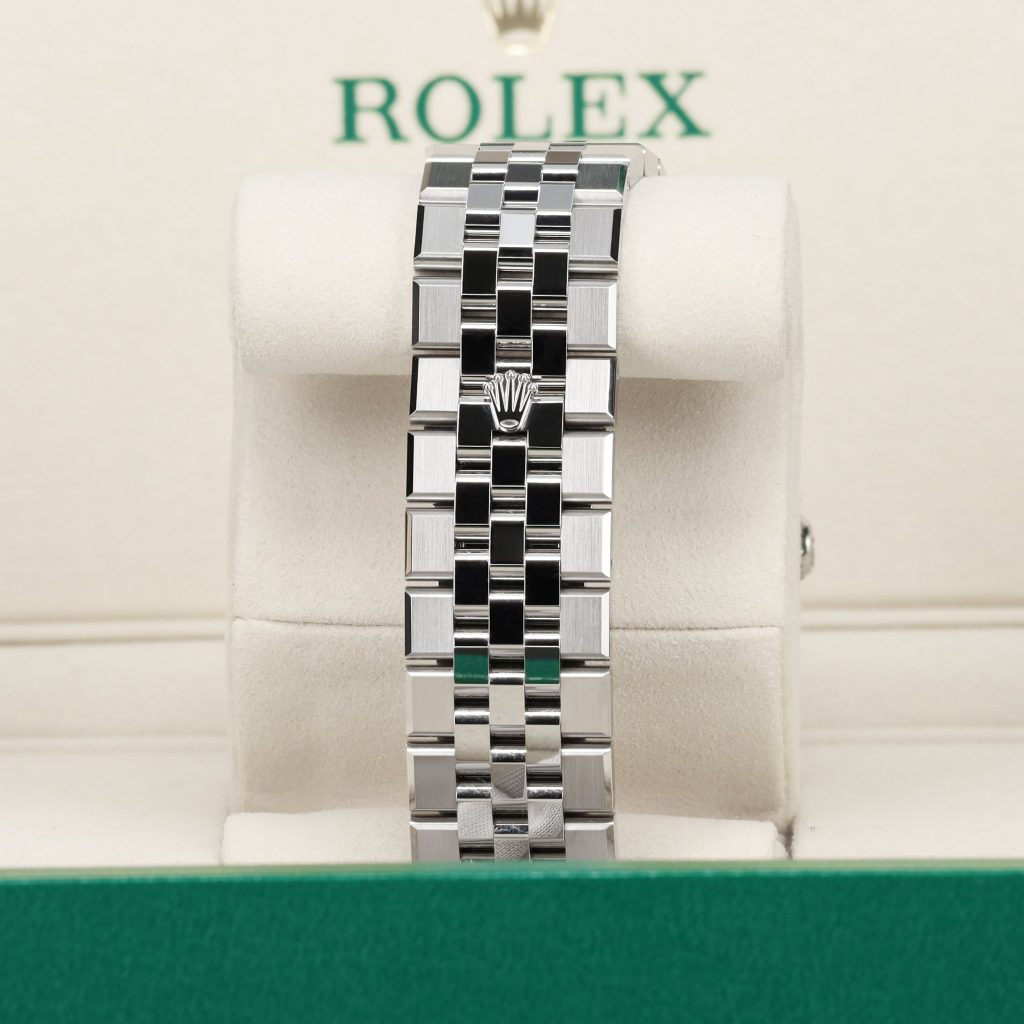 Rolex Land-Dweller Land-Dweller 36 Oystersteel – White Gold / White / Flat Jubilee