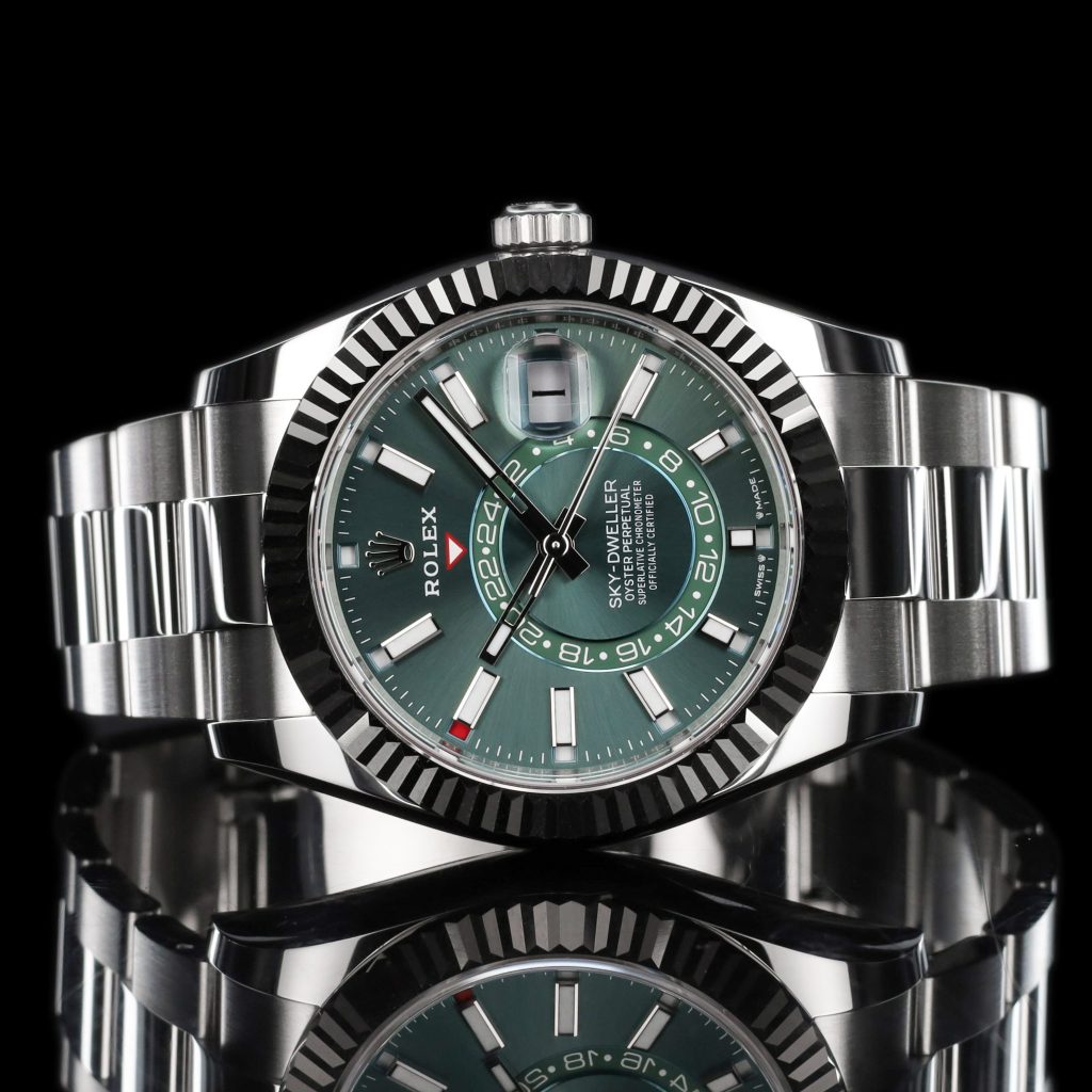 Rolex Sky-Dweller Sky-Dweller Stainless Steel – White Gold / Green / Oyster
