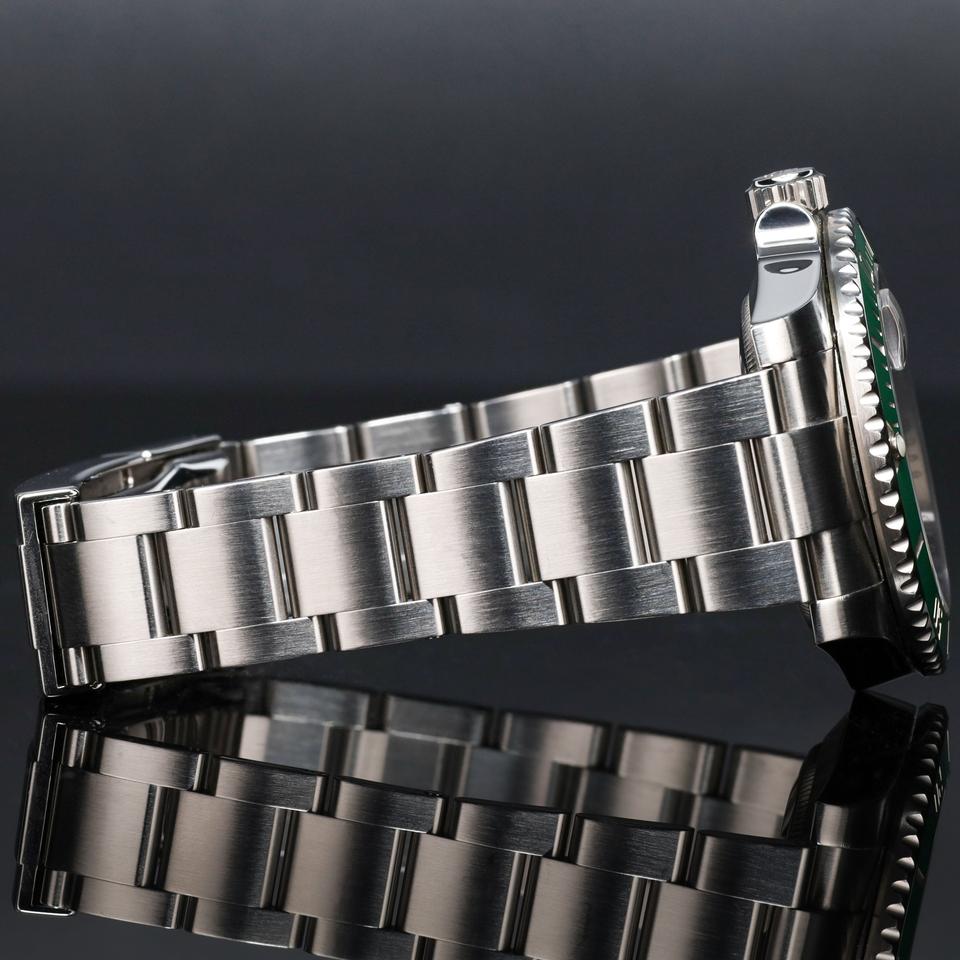 Rolex Submariner Date