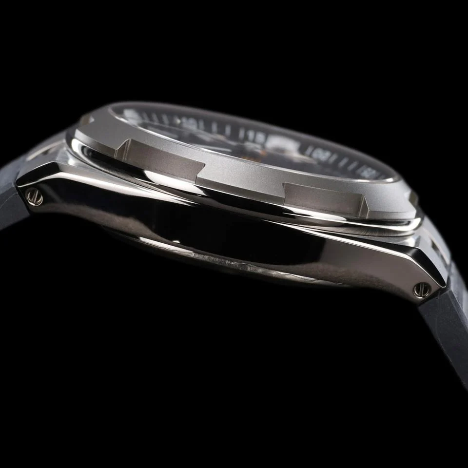 Vacheron Constantin Overseas