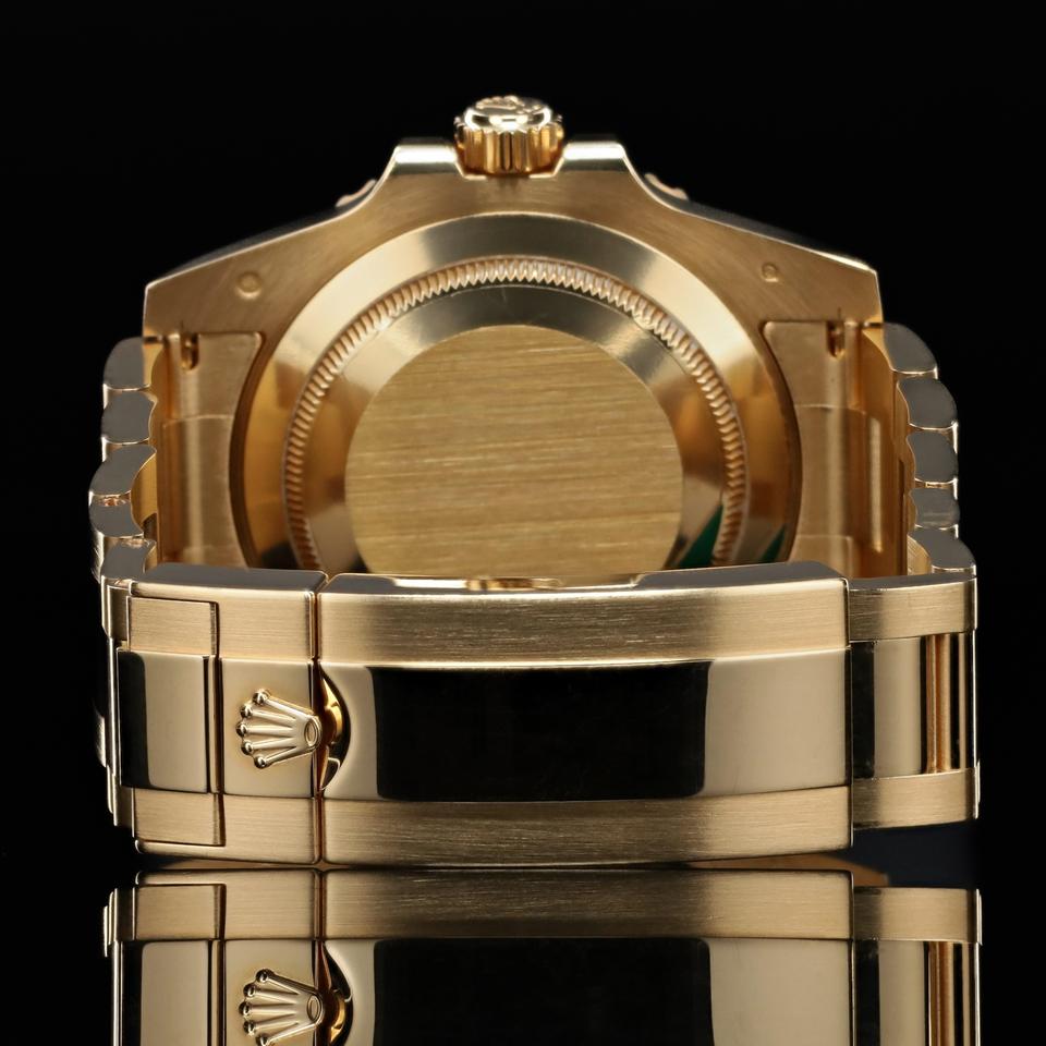 Rolex Submariner Date