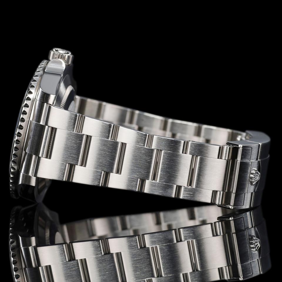 Rolex Submariner Date