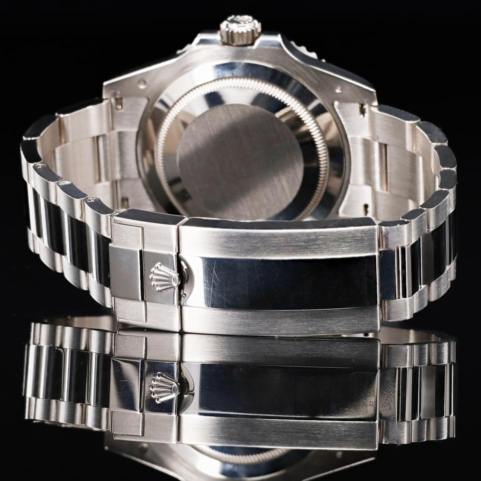 Rolex Submariner Date