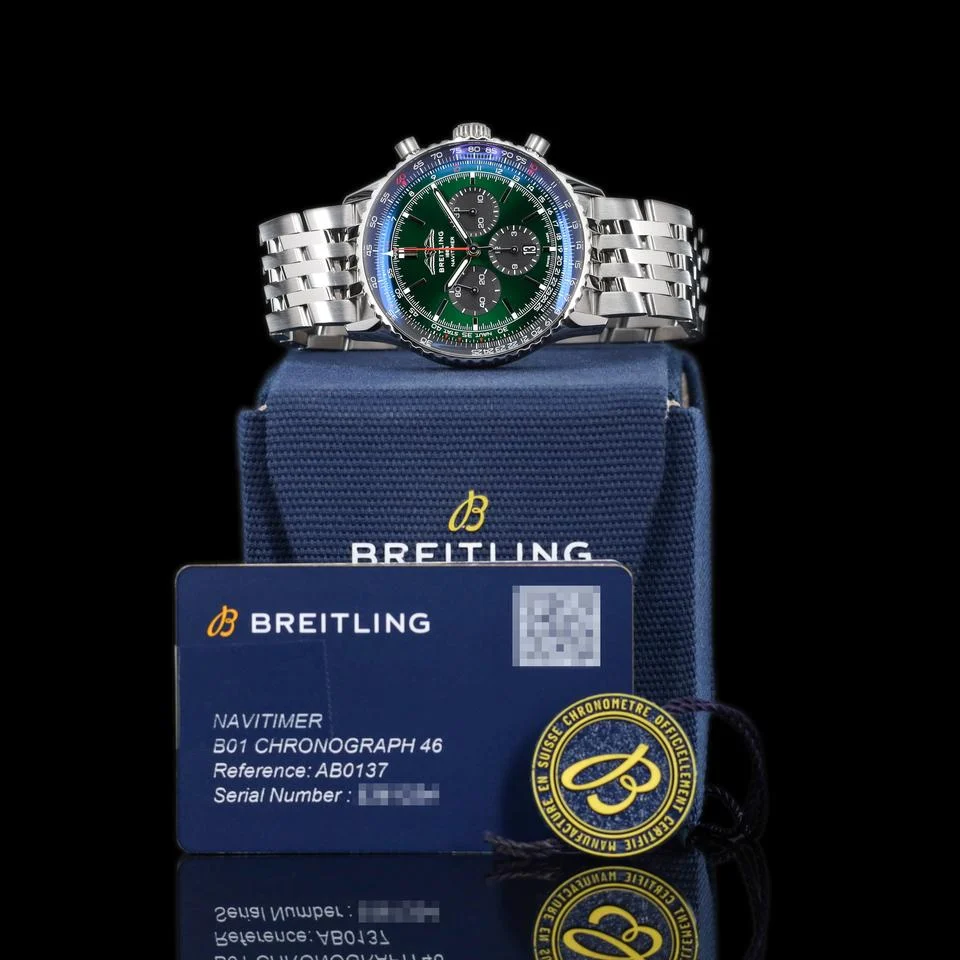 Breitling Navitimer 1 B01 Chronograph