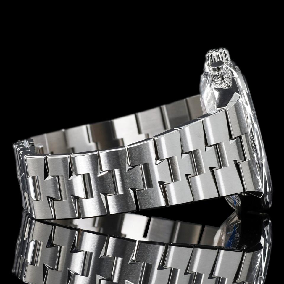 Vacheron Constantin Overseas