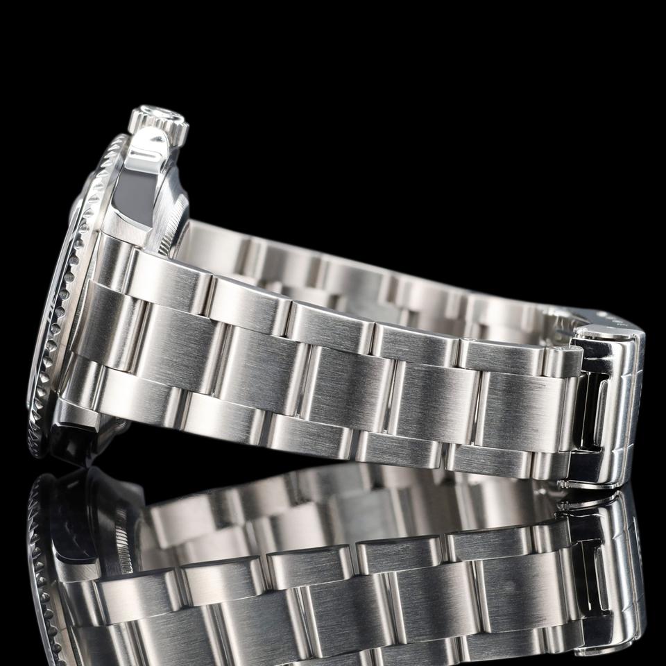 Rolex Submariner Date