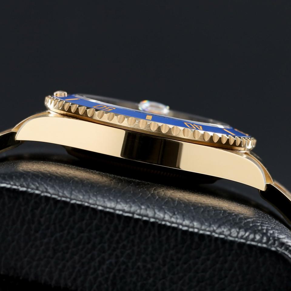 Rolex Submariner Date