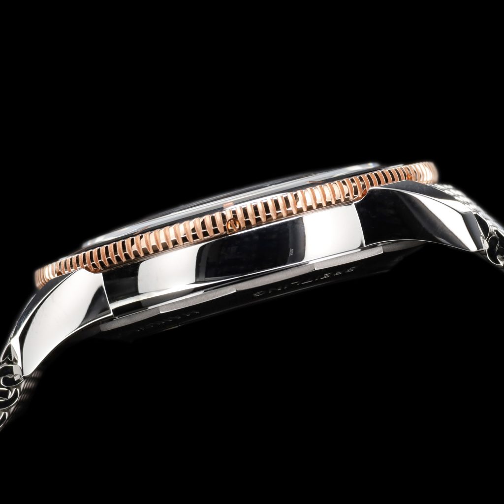 Breitling Superocean Heritage B31 Automatic 42 Stainless Steel – Red Gold / Black / Milanese